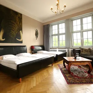 Amsterdam Hotell