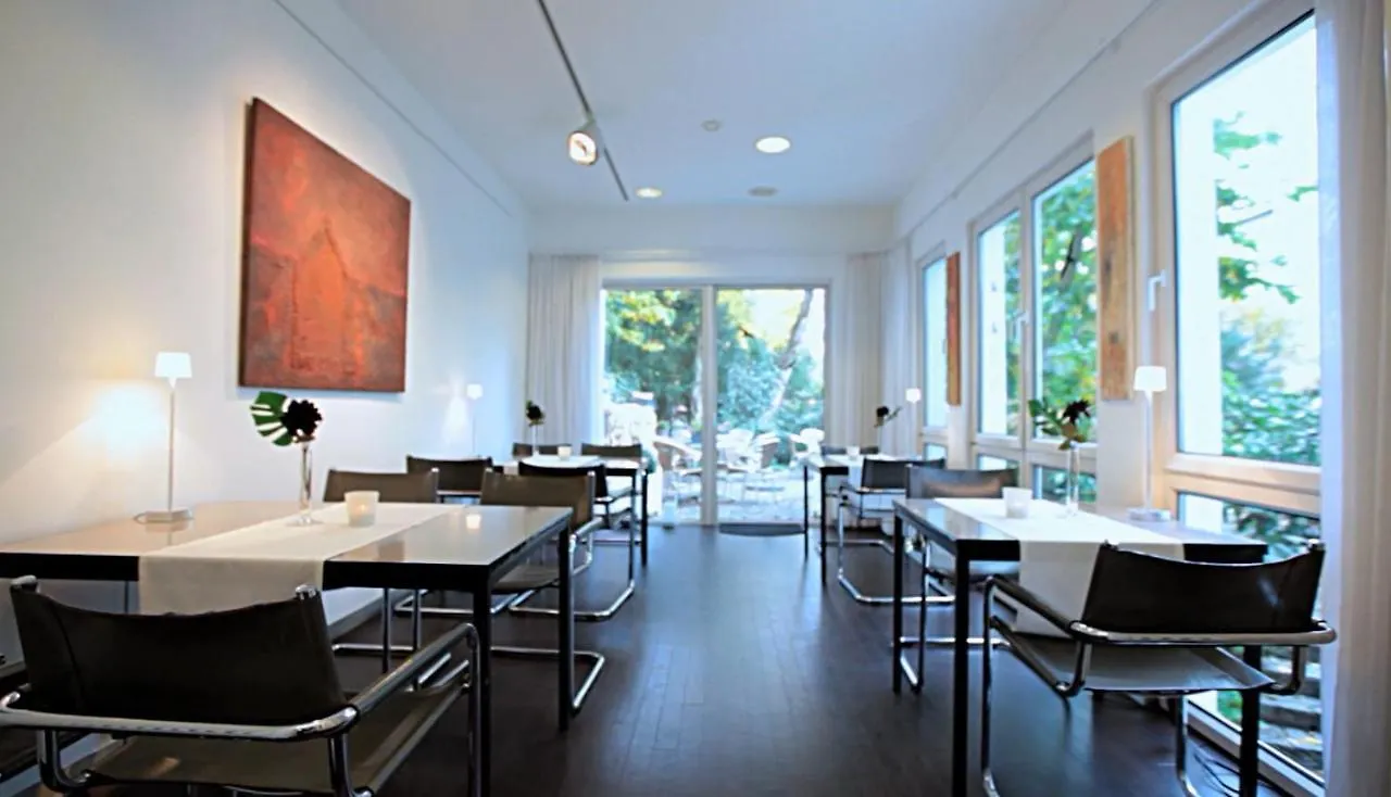 Aussen Alster Hotel Hambourg 4*,